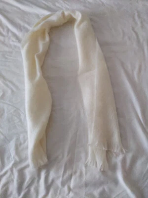 Bufanda de moda blanca lisa tejida para mujer chal largo envolvente bufandas talla 50"" x 12"" Foto 1 de 4