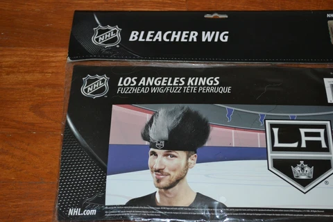 Los Angeles Kings Bleacher/ Fuzzhead Wig - Official NHL Product - New In Bag! Cover