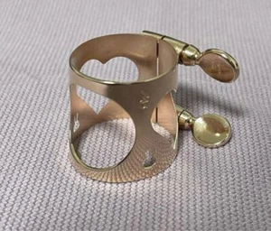 MOMOLIGA Atelier Momo Bb Clarinet Ligature NS Horizontal Baby Rabbit PG W/B - Picture 1 of 4