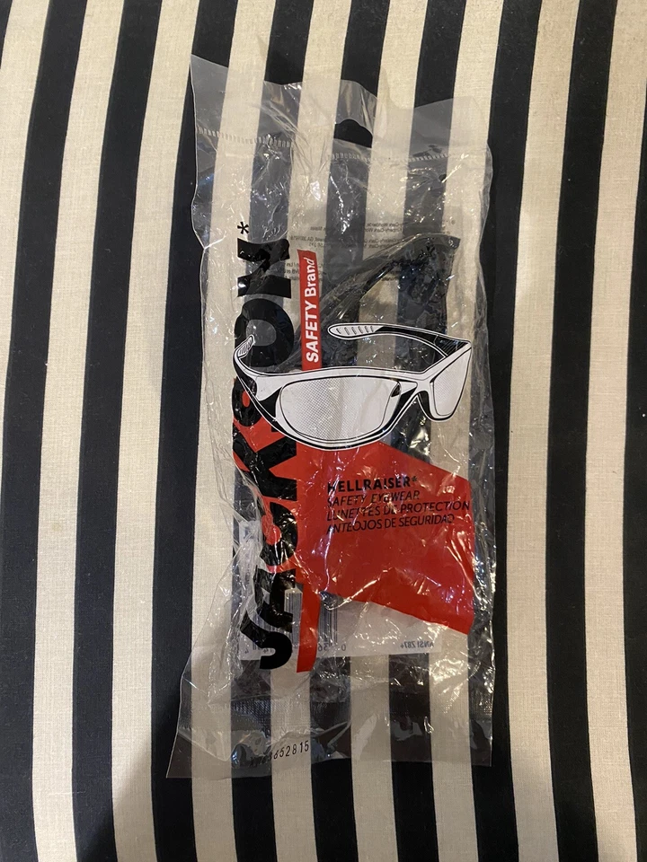 JACKSON V40 HELLRAISER Black Safety Glasses Smoke Lens Eye Protection 25714 BNIB - Image 1 of 2