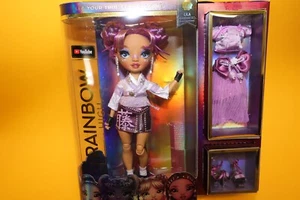 Rainbow High Lila Yamamoto - Muñeca de moda púrpura malva - Imagen 1 de 4