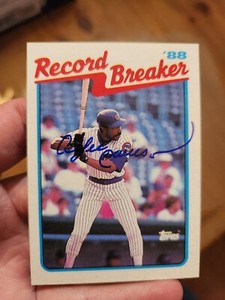 Andre Dawson Autograph 1989 Topps Baseball Card #4 Chicago Cubs