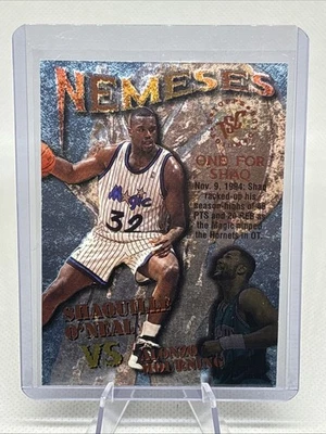 1995-96 Topps Stadium Club Nemeses Shaquille O'Neal Alonzo Luto NBA HOF CASI NUEVO+ Foto 1 de 2