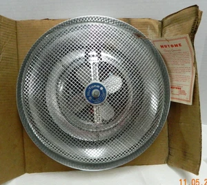 NUTONE Radiant Ceiling Bathroom Heater Silver Anodized Aluminum NEW 9292 1500W - Picture 1 of 7