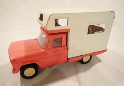 Vintage 1960's Tonka Jeep Camper Pink Pressed Steel Camper Truck - MISSING ITEMS - Image 1 of 4