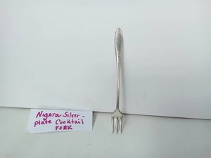 NIAGARA CO. SILVERPLATE COCKTAIL FORK FLATWARE SILVERWARE COLLECTION PIECES - Picture 1 of 10