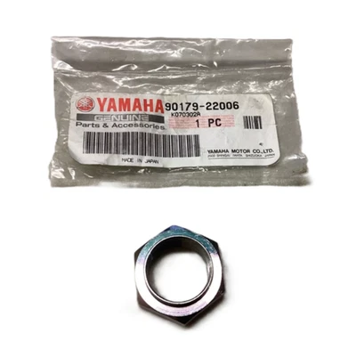 Tuerca de engranaje de transmisión final genuina Yamaha XV17 Road Star 2006-2014 OEM 90179-22006 NUEVO DE STOCK Foto 1 de 4