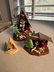 3- SET PRESEPE Ornamenti Hong Kong Vintage Mini 2-5” Plastica Natale - Foto 1 di 9