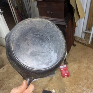 Padella in ghisa stufa Martin completamente restaurata #8 padella logo hamburger 10" - Foto 1 di 8