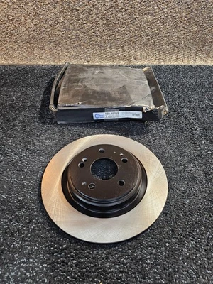 Rotor de freno trasero sólido liso premium Centric 120.40095 para Acura MDX 2017-2020 Foto 1 de 4