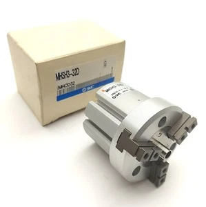 SMC MHSH3-32D 3-Finger Pneumatic Gripper, 8mm Stroke, 32mm Bore, 62N, .1-.6MPa - Picture 1 of 6