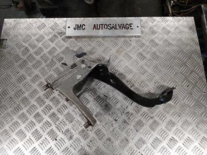 DACIA LOGAN MK2 SANDERO CLUTCH PEDAL ASSEMBLY 465033265R 2012-2020 - Picture 1 of 4