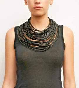 Monies Gerda Lynggaard dramatische 34 Strang schwarze Leder Lagenlook Halskette - Bild 1 von 10