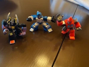 Hasbro TRANSFORMERS ROBOT HEROES G1 MIRAGE, IRONHIDE GI Autobot, KICKBACK 2" - Picture 1 of 7