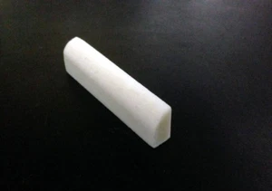Oud Nut Real Bone White for pleasant resonant sustaining sound 41mm/10mm/5mm - Foto 1 di 4