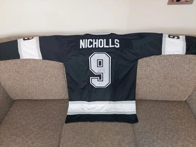 Camiseta deportiva autografiada de Bernie Nicholls personalizada de los LA Kings con certificado de autenticidad Beckett Foto 1 de 4
