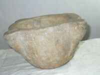 mortaio marmo antico epoca 600  diametro con manici 27 centimetri vintage