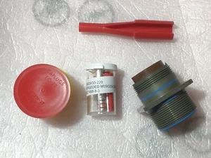 NEW Amphenol Aerospace Matrix/MS3450W22-2S Kit with contacts - Picture 1 of 5