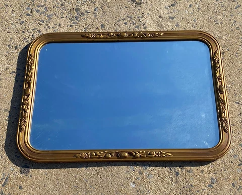 ANTIQUE WOOD GOLD FRAMED RECTANGLE MIRROR 27” x 20” EARLY LATE 1800’s Cover