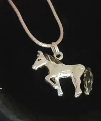 Pingente de cavalo 3D placa de ródio com colar 16" Itália 925 Livior corrente ômega. - Imagem 1 de 4