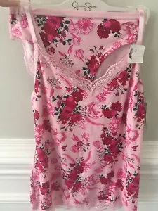 JESSICA SIMPSON Valentines Day Cami & Panty Set Pink Red Roses Sleepwear Size S - Picture 1 of 4