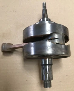 Yamaha YZ250K/L Crankshaft 1983-84 used Part OEM Item P/N 24Y-11400-01 - Picture 1 of 5