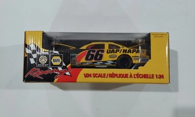 Robin Buck #66 2000 UAP/NAPA Pontiac 1/24 Racing Champions Cascar promoción raro Foto 1 de 4