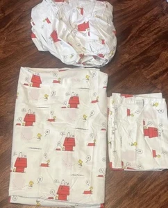 Snoopy and Woodstock Portuguese Cotton Percale Sheet Set Twin - Picture 1 of 5