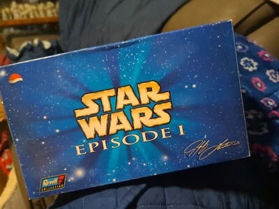 Brand New Jeff Gordon NASCAR 1:24 1999 Star Wars Episode I Revell Diecast - Image 1 of 4