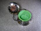 Pot de confiture chrome rarement vu avec doublure en verre vert jadéite nervurée