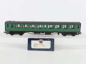 OO Bachmann Branch-Line 34-526 Unlettered 63' Bulleid Corridor Passenger #S1305 - Picture 1 of 12