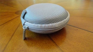 GREY HARD ClamShell Case for SAMSUNG Apple EAR BUDS iPod IPHONE iPad EARPHONES - Picture 1 of 1