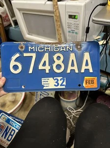 2000s Truck License Plate 6748AA Elected Gross Vehicle Weight 32 - Picture 1 of 19