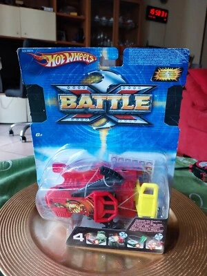 Rarissimo Hot Wheels Veicolo Rosso BATTLE REVOLVER 4 Libertà a fuori Nuovo Box - Immagine 1 di 4