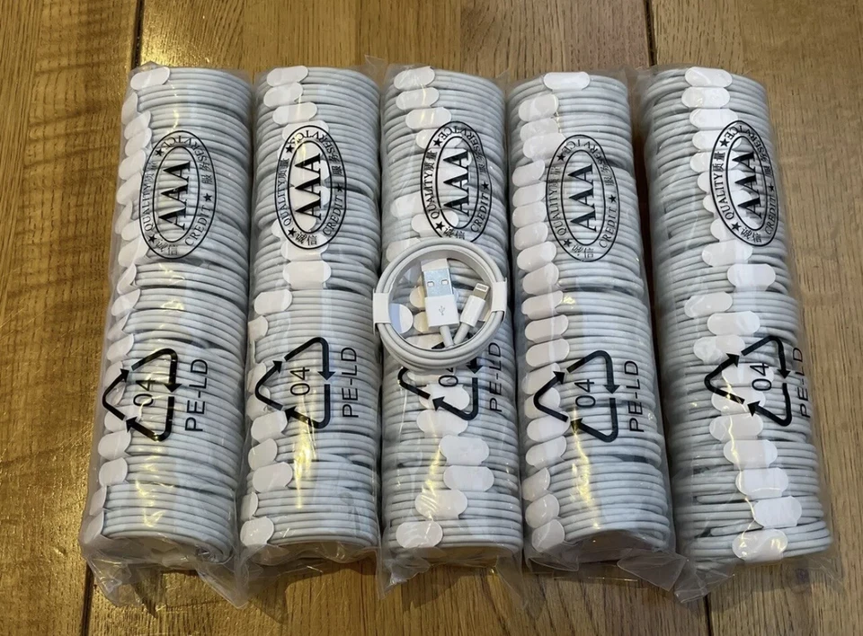 ⭐️100 Pack iPhone Charger Data Cable 8 Pin WHOLESALE TRADE PRICES - Image 1 of 1