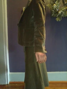 VGC Gap sz 8 Velvety Suit Jacket and Flare Skirt 98% Cotton 2% Spandex P56 - Picture 1 of 12