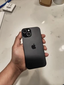 Apple iPhone 15 - 256 GB - Black (Parts Only) As Is - Afbeelding 1 van 10