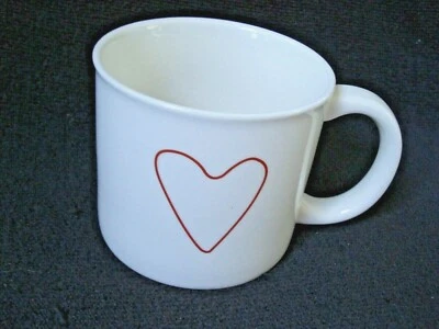 Taza de porcelana blanca Opal House corazón rojo NUEVO Foto 1 de 4