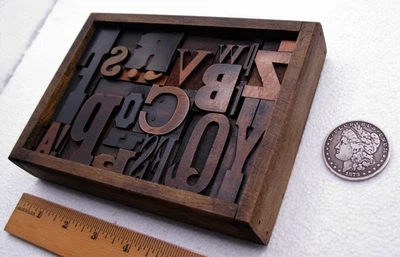 Vintage letterpress in a stained box w/ black twisted wire stand. Great type. - Image 1 of 4