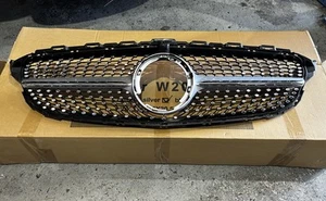 Mercedes Benz C Class 2019-2021 W205 Grille Single Blade, Diamond Silver Camera - Picture 1 of 9