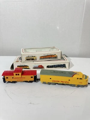 HO Scale Bachmann Union Pacific F9A Diesel Locomotive 1206 + Caboose Tested! - Image 1 of 4