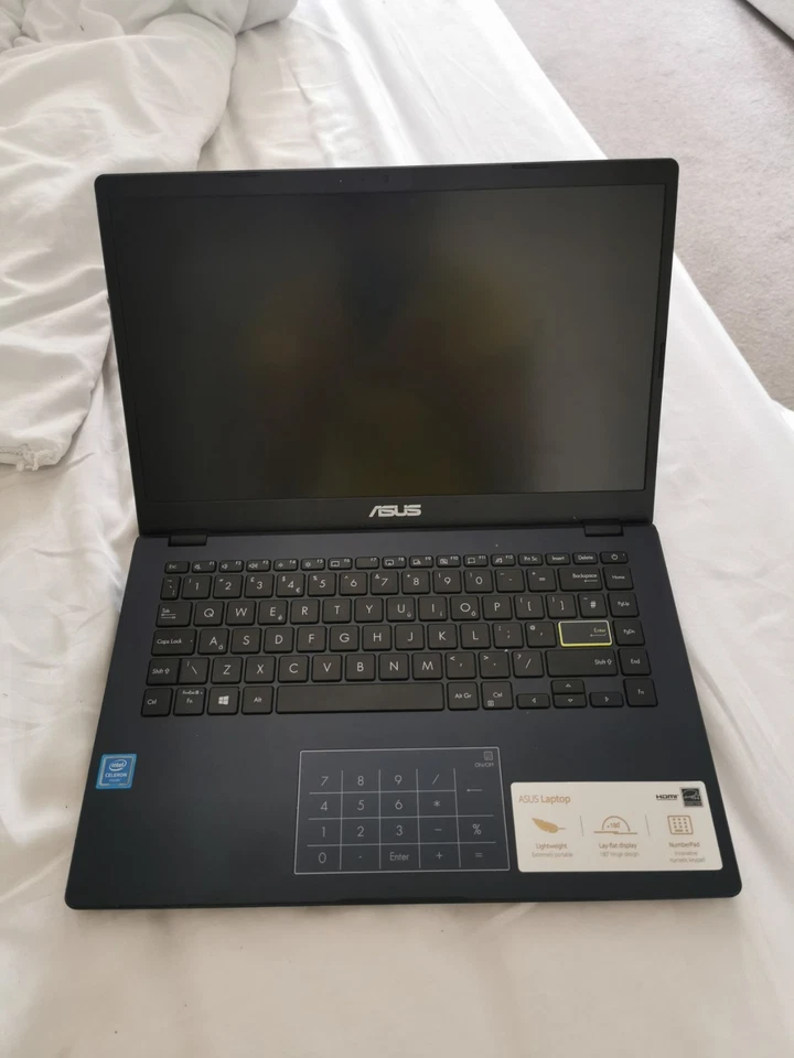 ASUS E410M Laptop 14-inch With Numbers Keypad Computer Blue And Black - Image 1 of 4