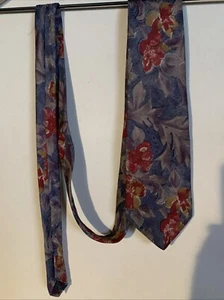 Oakton 100% Silk Vintage Necktie Floral 58 X 3.75 - Picture 1 of 6