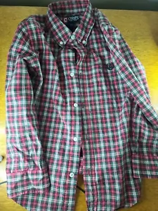 Get ready to update your wardrobe with these stylish Chaps button-down shirts. - Picture 1 of 6