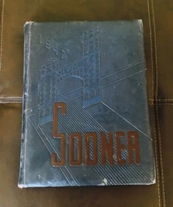 1947 Vintage Antique University of Oklahoma Sooner Yearbook Collectors Memorial - Picture 1 of 4