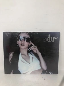 Yeji Air Fotobuch B Ver mit signierter Fotokarte - Bild 1 von 4