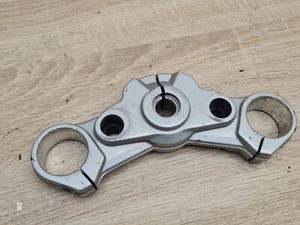 BMW K72 F 650 GS TRIPLE ABRAZADERA SUPERIOR / YUGO 7698390 31428566590 - Imagen 1 de 9