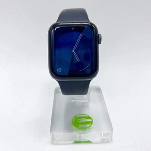 GPS Only Apple Watch SE 1st Gen 44MM Space Gray Aluminum MYDT2LL/A - Photo 1 sur 8