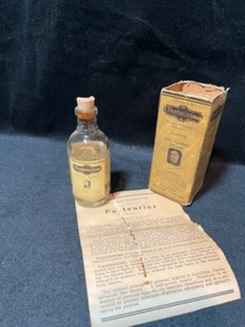 Vintage Pasteurine Antiseptic Prophylactic Antizymotic medicine bottle, box FULL - Picture 1 of 11