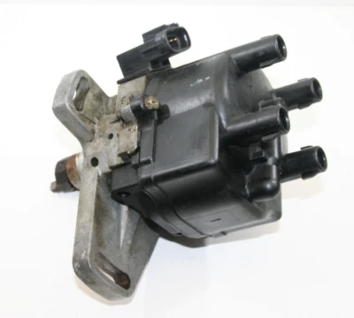 92 94 Toyota Camry Distributor Assembly OEM PN 1905074010. with mounting bolts - Image 1 of 4